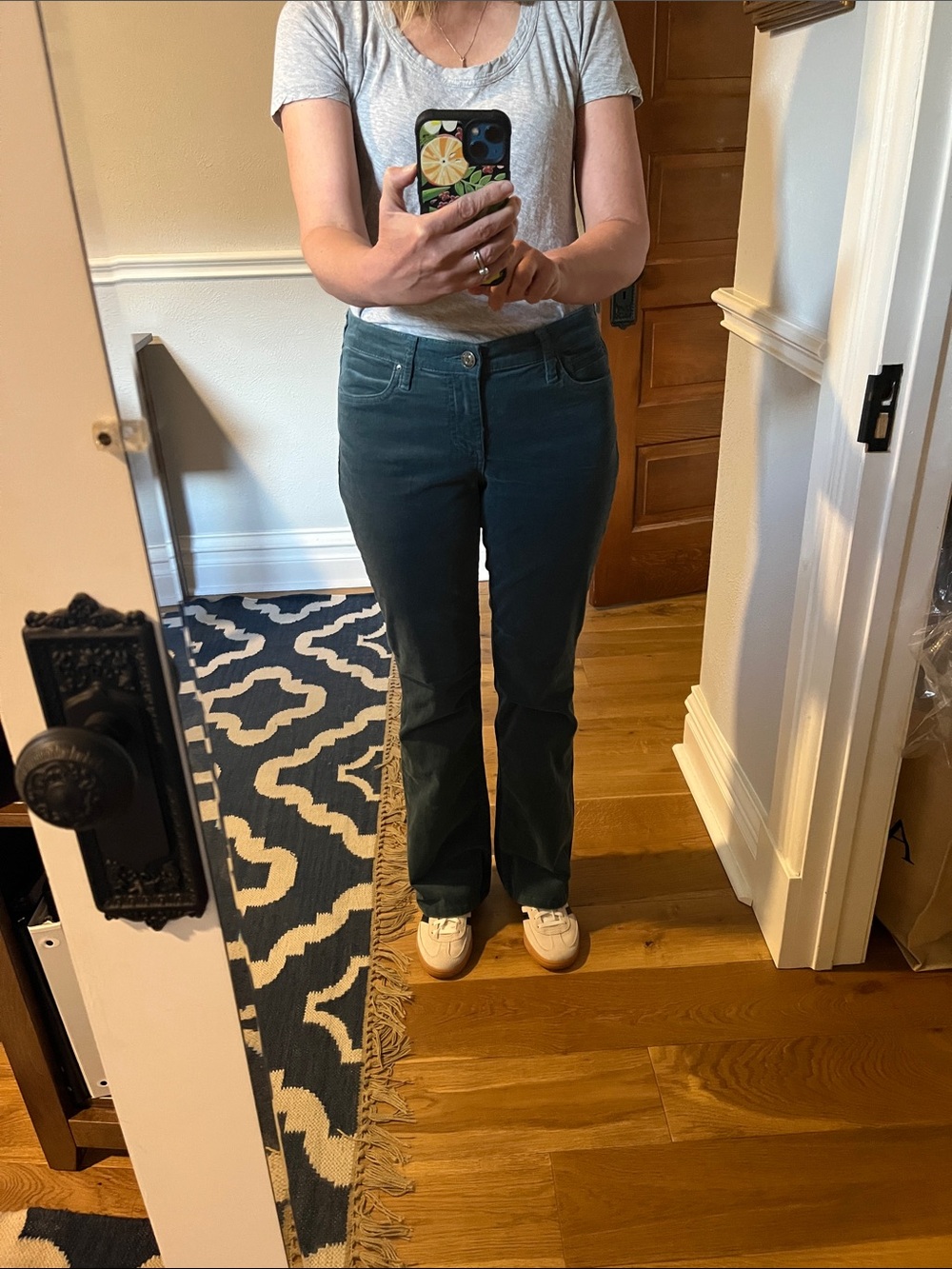 Kut from the Kloth Karen Baby Bootcut Corduroy Pants